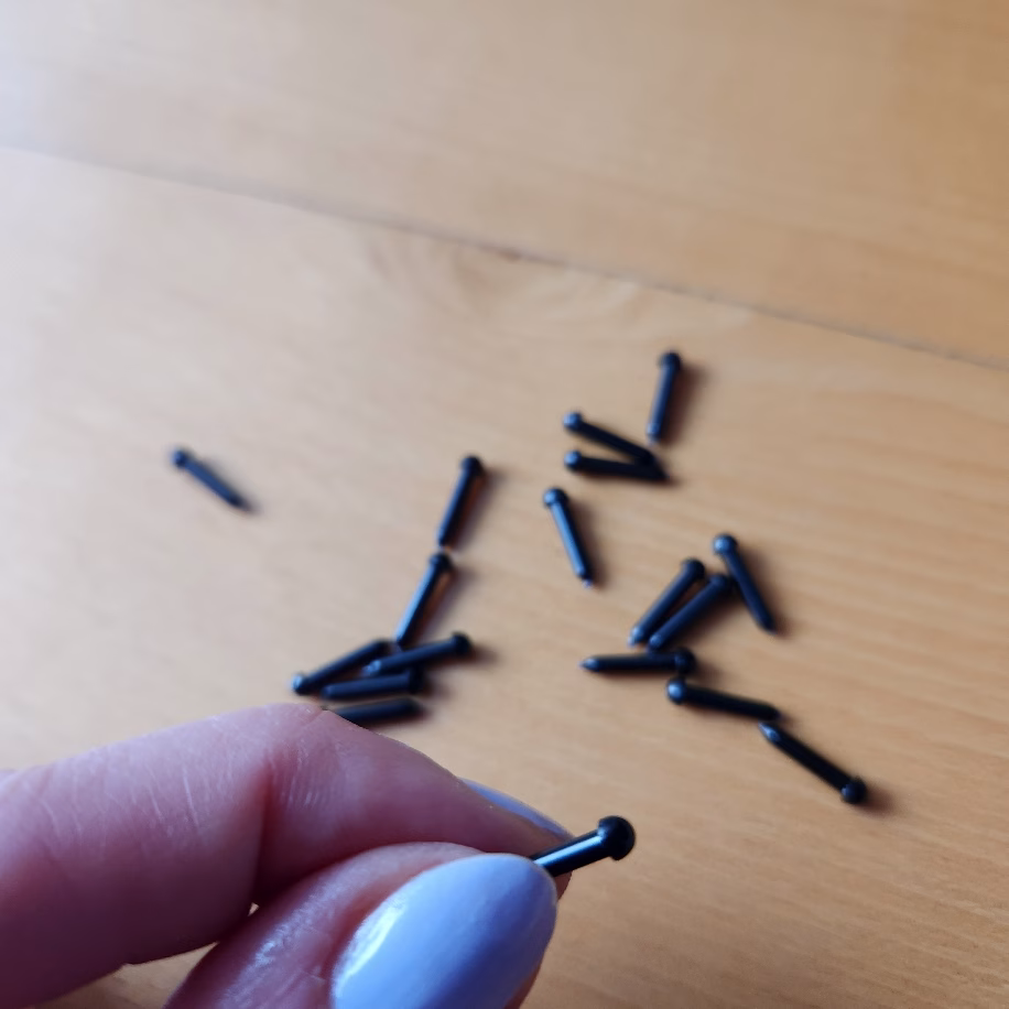 3mm siyah göz (1 çift) 3mm siyah göz (1 çift)