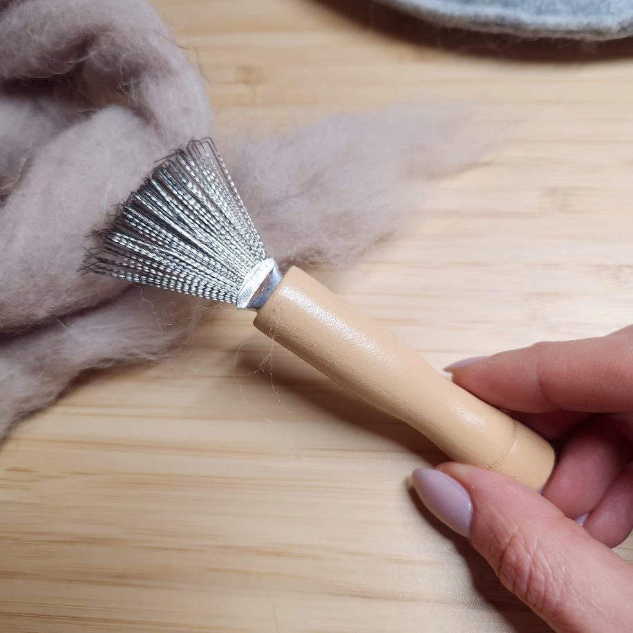 Yün Tiftikleme Tarağı - Ahşap Yün Tiftikleme Tarağı - Ahşap